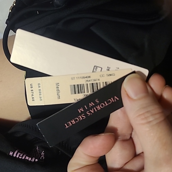 Victoria's Secrets Black One Pc. Bathing Suit womens sz Medium NWT!! - Picture 15 of 15